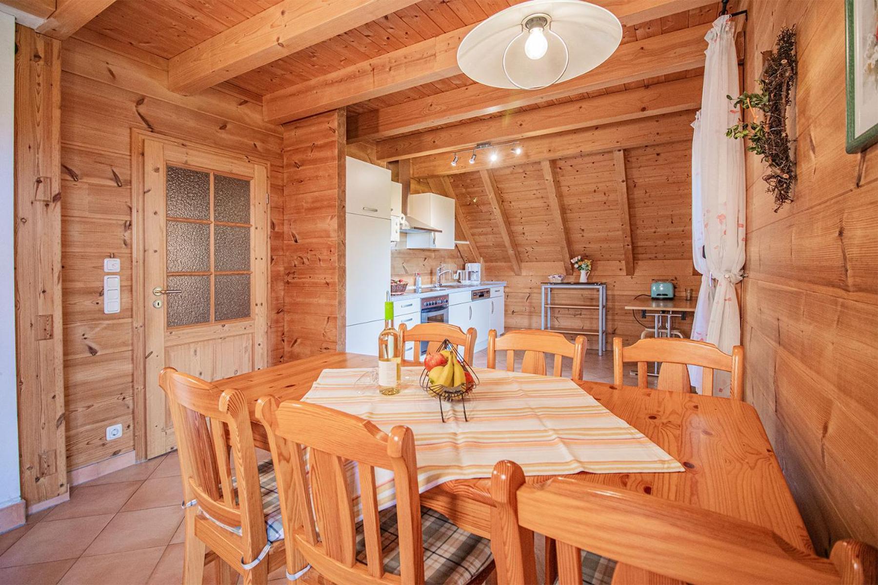 Apartment Weingut Und Josef Huber *