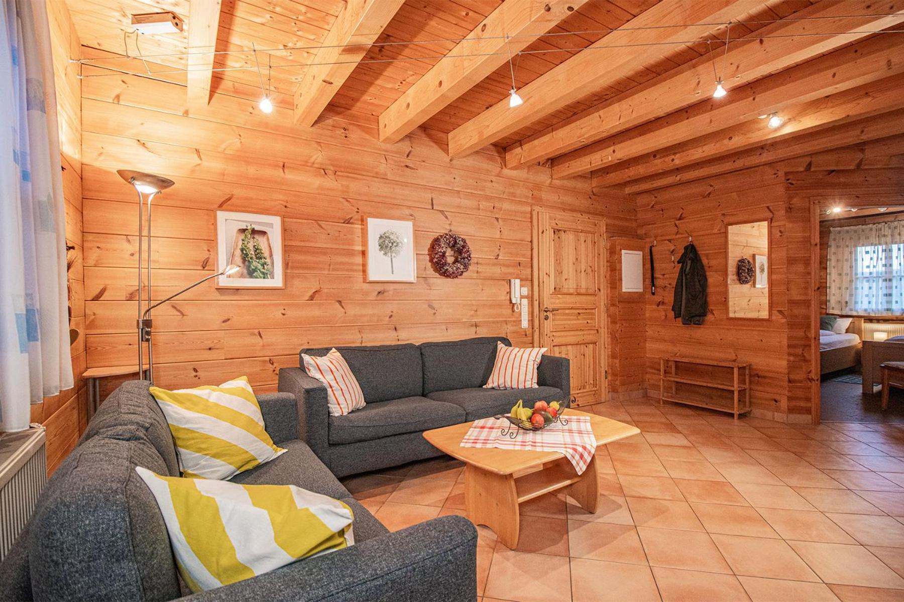 Weingut Und Josef Huber Apartment *